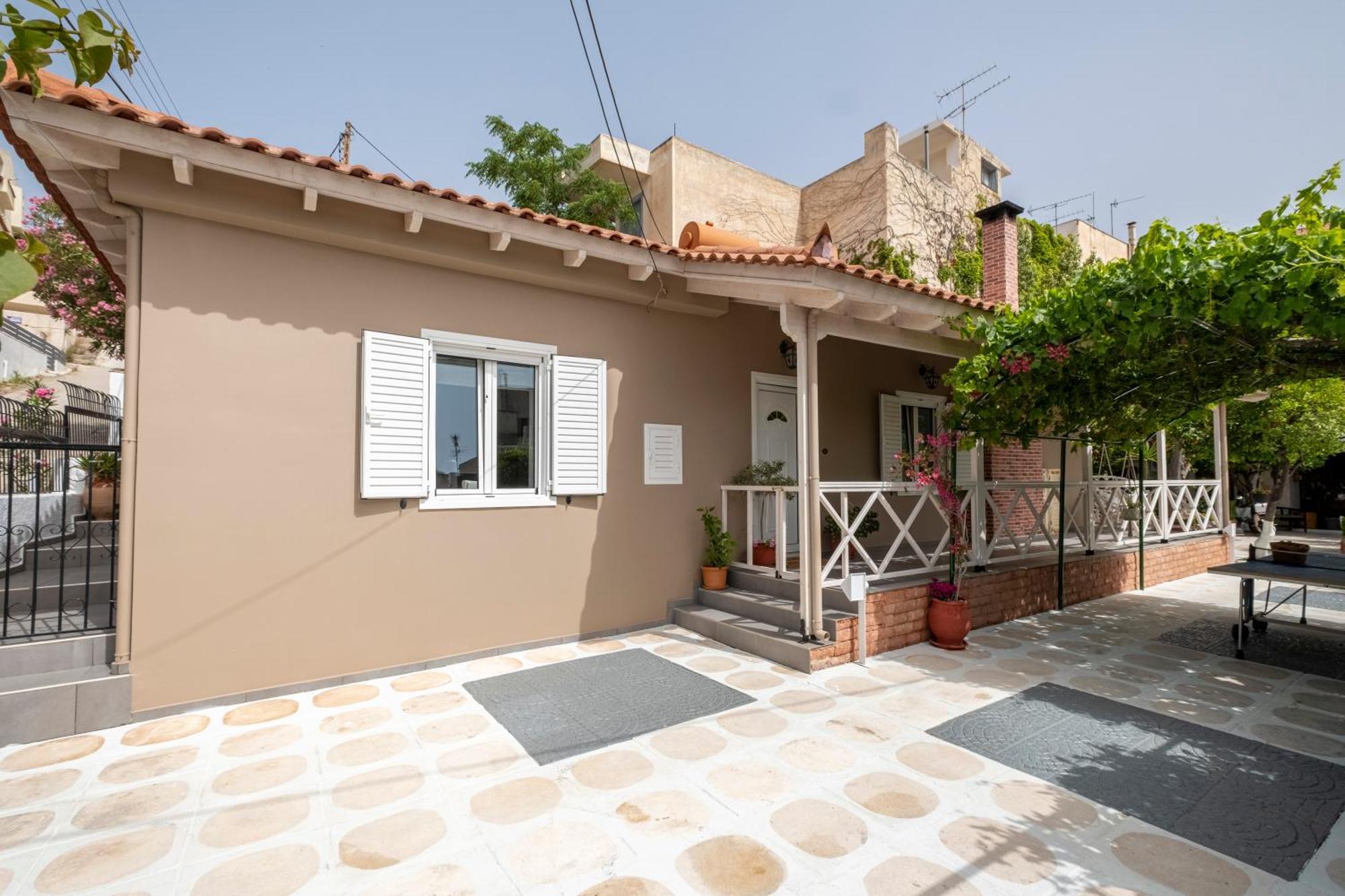 Oasis Home Tolo Exterior photo